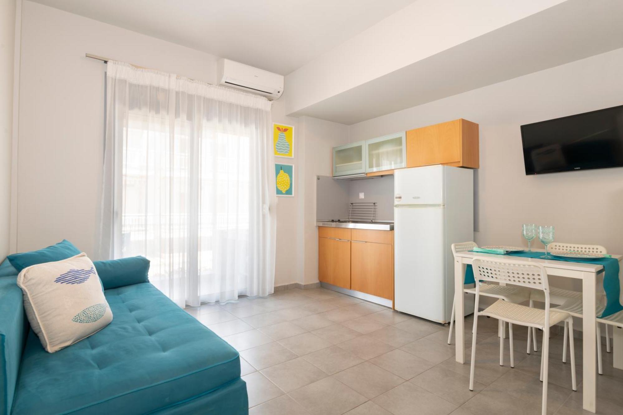Ammos Seafront Family Apartment