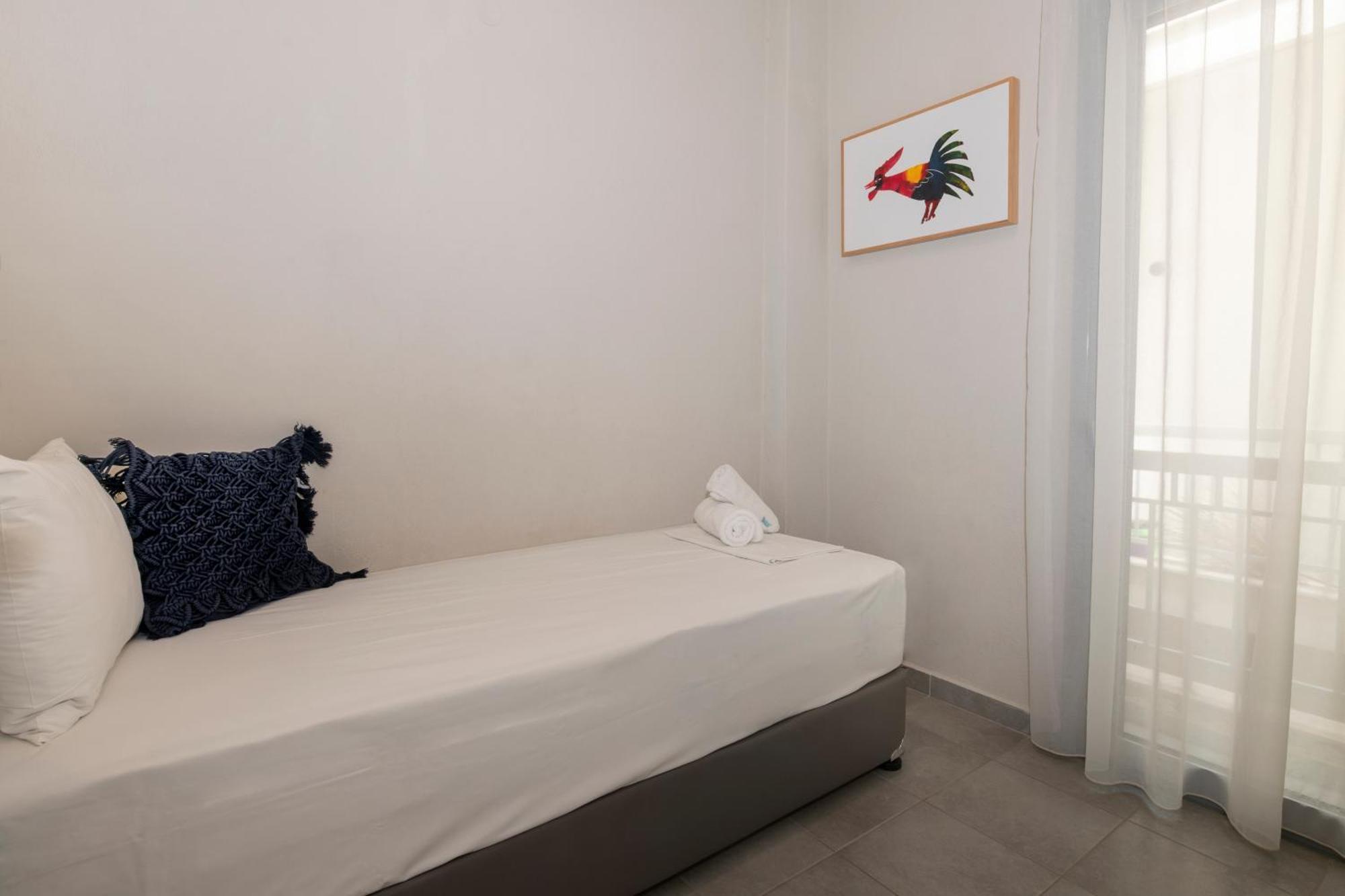 Ammos Seafront Family Apartment