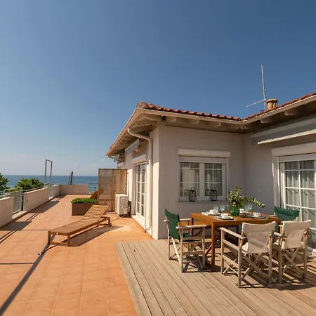 Ammos Seafront Family Apartments Nea Plagia Exterior foto